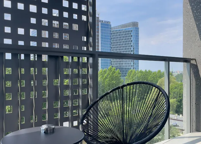 Urban Apartments Premium Sokolska 30A Towers No 58, 2 Free Garages, Gym & Sauna, Self Check-In